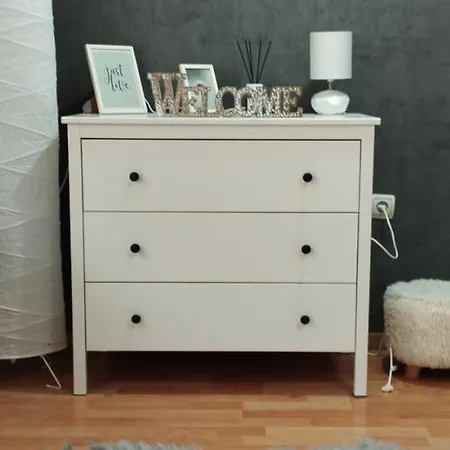 2 Apartment *